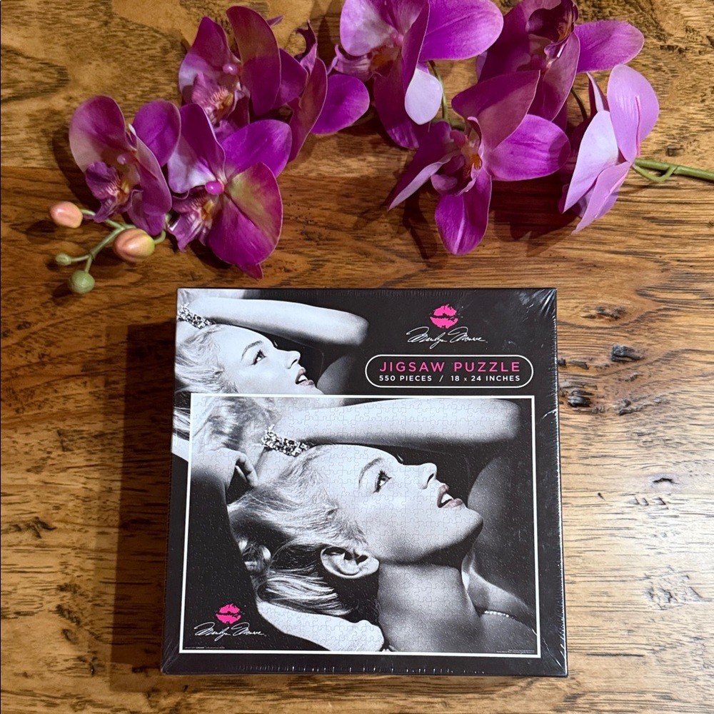 Marilyn Monroe 550 Piece Jigsaw Puzzle NIB